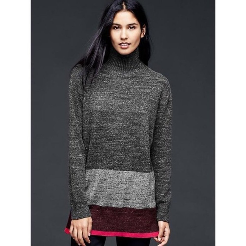 Striped Ombre Colorblock Turtleneck Sweater